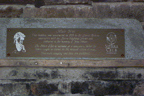 InsideMuirHut6